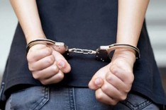 PCMG prende mãe por estupro de vulnerável da filha em Tumiritinga