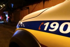 Homem vai entregar pizza no bairro Santa Marta e tem veiculo roubado por bandidos armados