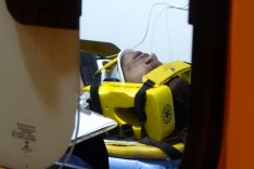 Inexplicável: Homem é retirado de dentro de um bueiro onde permaneceu preso por 6 horas no Gabiroba 