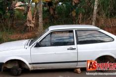 PM localiza VW Gol branco furtado em Ipoema depenado no bairro Boa Esperança 