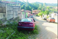 Com apoio da comunidade, força-tarefa contra abandono de veículos começa com 20 notificações