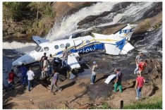 Policia responsabiliza pilotos por acidente que matou Marilia Mendonca	