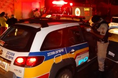 Duas pessoas feridas após acidente entre Corsa e Motocicleta no bairro João XXIII