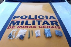 Rodoviarios predem homem e entorpecentes na MGC-120 na Estrada de Nova Era