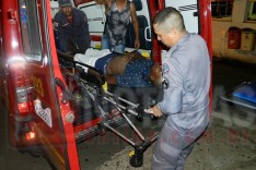 Homem é baleado na Rua João Camilo de Oliveira Torres no bairro Praia 