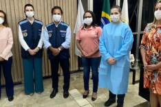 Monitora de creche é a primeira educadora a ser vacinada contra a Covid-19 em Itabira