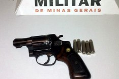 Homem é preso com revolver carregado durante operação da Policia Militar em Passabém 