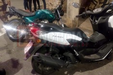 Adolescente em motocicleta foge da PM e bate contra outra moto no bairro Juca Rosa em Itabira