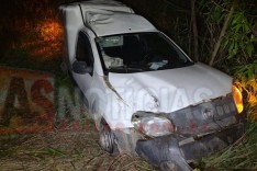 Condutor perde controle de Fiorino e capota varias vezes na MG-434 em São Gonçalo do Rio Abaixo 