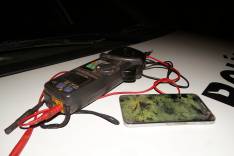 Ladrões de cobre quase cortam cabo energizado na Mina Conceição em Itabira e deixa para trás o celular 