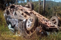 Um morto e quatro feridos em uma colisão de dois veículos na MG-129 em Catas Altas 