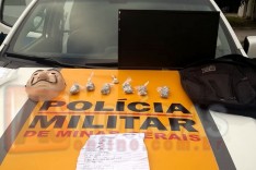 Rodoviários durante cumprimento de mandado de busca e apreensão prendem dois suspeitos e buchas de maconha  