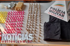 PM cumpre mandado e busca e apreende grande quantidade de drogas no bairro Bela Vista em Itabira