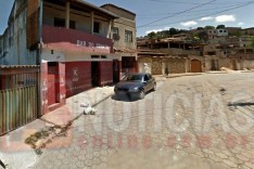 Homem é agredido e assaltado dentro de um Bar por bandido armado no Jardim das Oliveiras em Itabira