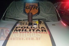 Rodoviários do GTR prendem suspeito de trafico e apreende arma e drogas no bairro Boa Esperança em Itabira