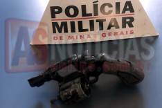 Jovem é preso suspeito de efetuar disparos de arma de fogo em via publica em Santa Maria de Itabira