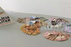 PM prende casal suspeito de trafico de drogas no bairro Gabiroba em Itabira