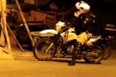 Casal tem moto tomada de assalto próximo a loteamento no bairro Água Fresca 