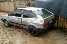 PM vai atender ocorrência de agressão e disparo de arma de fogo e apreende carro furtado no bairro Pedreira em Itabira 