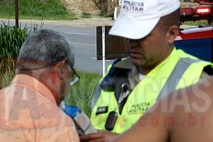 Ultrapassagem em faixa continua provoca colisão frontal na MGC-120 no Laboreaux em Itabira 