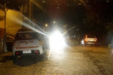 Bandidos armados assaltam vitimas próximo ao HNSD e fogem levando celulares dinheiro e documentos das vitimas