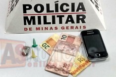 Homem é preso próximo de lanchonete no bairro João XXIII suspeito de trafico de drogas 