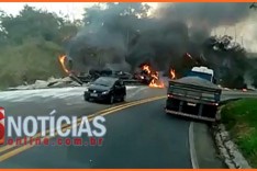 Caminhão tomba e pega fogo na BR-381, deixa um morto e outro ferido 