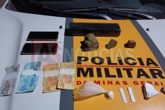 Mulher, pai e filho são presos por rodoviários pelo crime de tráfico de drogas na MG-123 em Alvinópolis