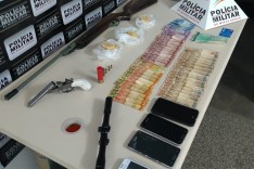 Rodoviários de Itabira e Tático Móvel de Monlevade prederam 5 e apreenderam droga, dinheiro e armas na rodovia LMG-779 