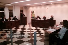 Reunião termina em clima quente entre vereadores na câmara de São Gonçalo do Rio Abaixo	