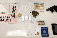 PM prende indivíduo com arma e drogas depois de invadir uma residência no bairro Gabiroba em Itabira