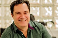 Justiça bloqueia bens do prefeito de Ipanema