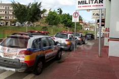 PM prende suspeito considerado foragido da justiça no Jardim das Oliveiras em Itabira