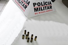 PM retorna e cena do duplo homicídio no Pedreira para recolher capsulas deflagradas do crime