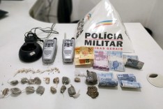 ROCCA prende suspeito e apreende drogas no bairro Fênix em Itabira