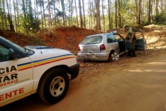 Policiais de Meio Ambiente localizam Gol furtado de Nova Era antes que dono tomasse conhecimento do furto	