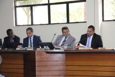 Projetos em primeira votação são retirados para vista a pedido de vereadores