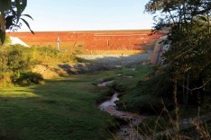 Vale suspende temporariamente operação da barragem Itabiruçu, em Itabira (MG)