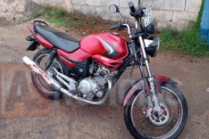 Denuncia ajuda PM localizar motocicleta furtada de uma mulher no bairro Gabiroba 