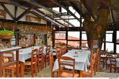 Presidente do TJMG suspende liminar que autorizava funcionamento de restaurantes em BH