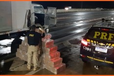 PRF apreende mais de uma tonelada de maconha na BR-381