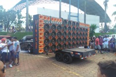 Comissariado e polícia fiscalizam evento de som e bar da zona rural