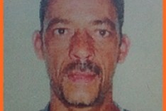 Mulher apresenta na Delegacia assumindo autoria da morte de Silvio Duarte do jardim das Oliveiras com 19 facadas