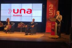 Una oficializa novas instalações em Itabira com festa