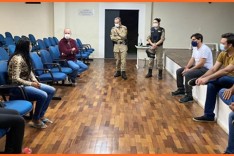 Governo Municipal participa de reunião com moradores do Residencial Barreiro