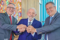 Presidente sanciona Lei que compensa em R＄ 27 bilhoes as perdas de estados e municipios referentes ao ICMS