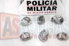 ROCCA apreende tabletes de maconha em Beco no bairro São Bento em Itabira
