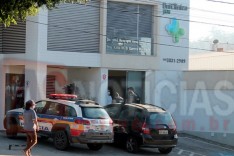 Bandido tenta arrombar clinica na Avenida Mauro Ribeiro e foge sem levar nada em Itabira
