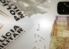 PM DE BARÃO DE COCAIS PRENDE PRENDE DOIS MAIORES E APREENDE MENOR SUSPEITOS DE TRAFICO DE DROGAS