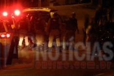 Perturbação ao sossego faz PM apreender som e prender participantes em festa na Vila Santa Rosa 